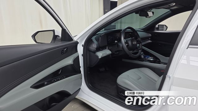 Hyundai AVANTE 2026 — photo 13