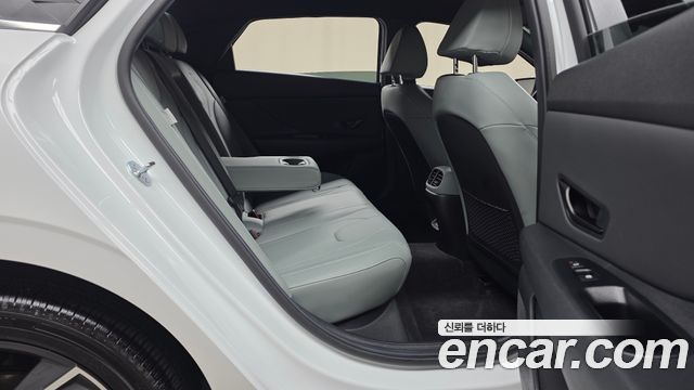 Hyundai AVANTE 2026 — photo 17