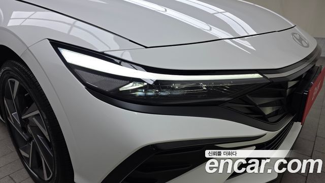 Hyundai AVANTE 2026 — photo 8