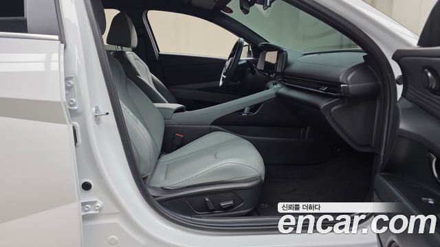 Hyundai AVANTE 2026 — photo 16