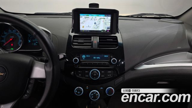Chevrolet Korea Spark 2014 — photo 20