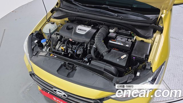 Hyundai AVANTE 2018 — photo 6