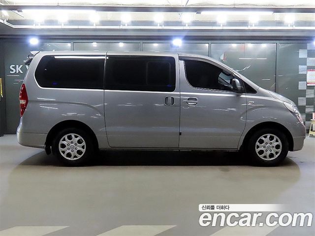 Hyundai Starex 2011 — photo 3