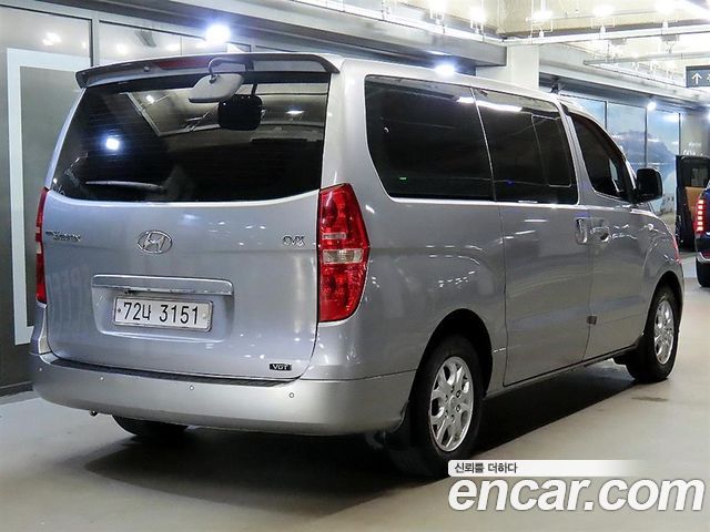 Hyundai Starex 2011 — photo 4