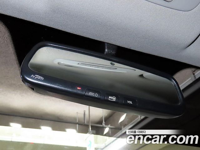 Hyundai Starex 2011 — photo 14