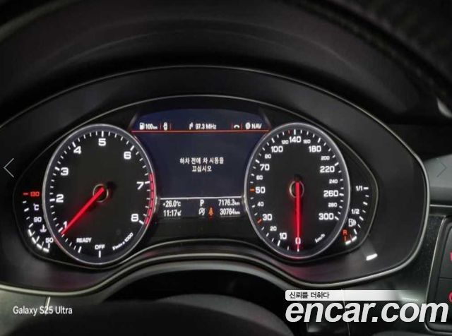 Audi A6 2018 — photo 6
