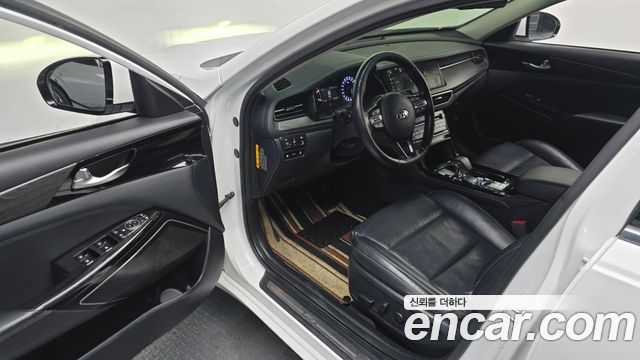 Kia K7 2020 — photo 10