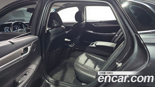 Hyundai Grandeur 2023 — photo 11