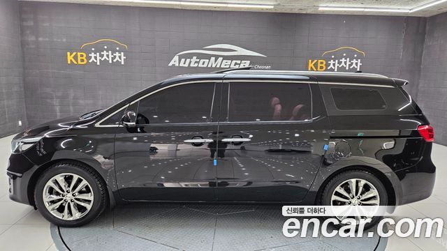 Kia Canival 2018 — photo 7