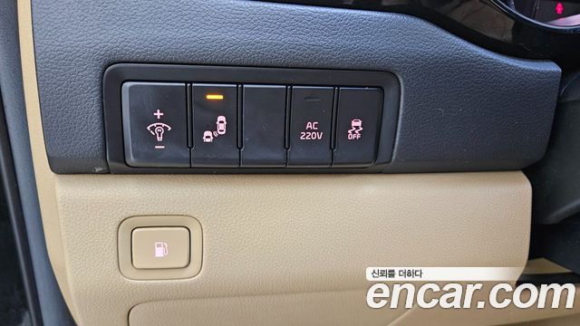 Kia Canival 2018 — photo 14