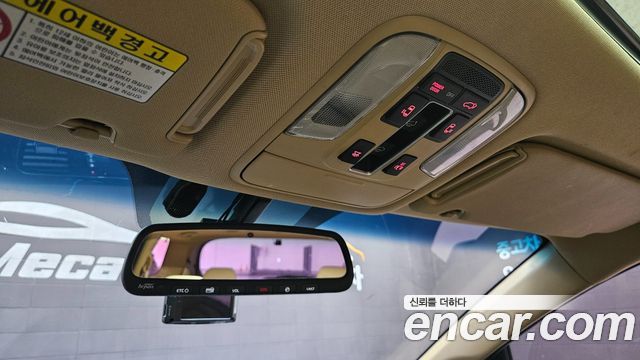 Kia Canival 2018 — photo 17