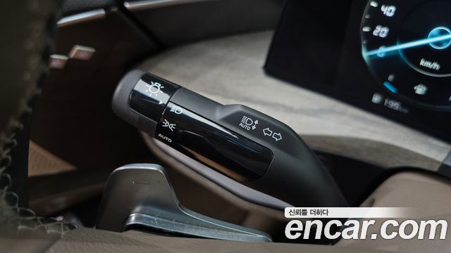 Kia K8 2023 — photo 30