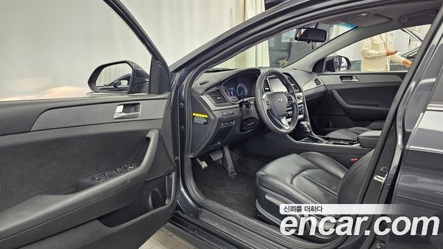 Hyundai Sonata 2019 — photo 13