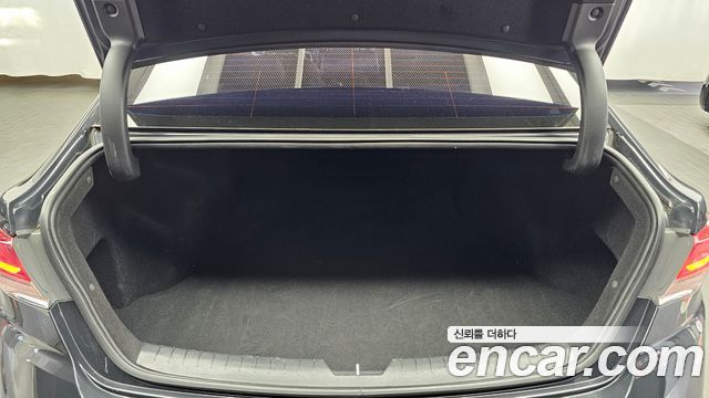 Hyundai Sonata 2019 — photo 23