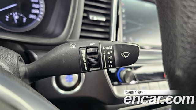 Hyundai Sonata 2019 — photo 28