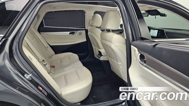 Hyundai Grandeur 2023 — photo 17