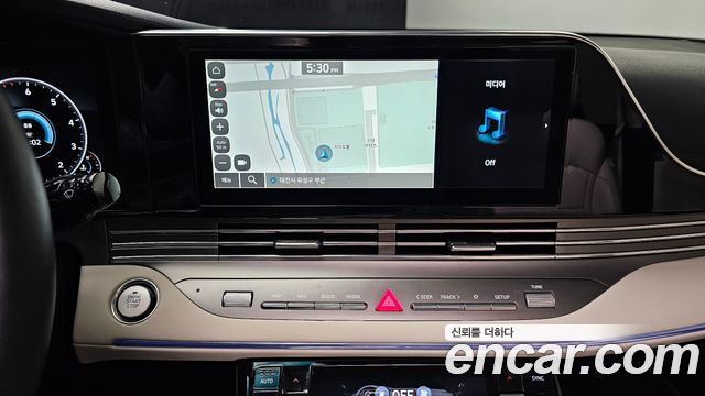 Hyundai Grandeur 2023 — photo 19
