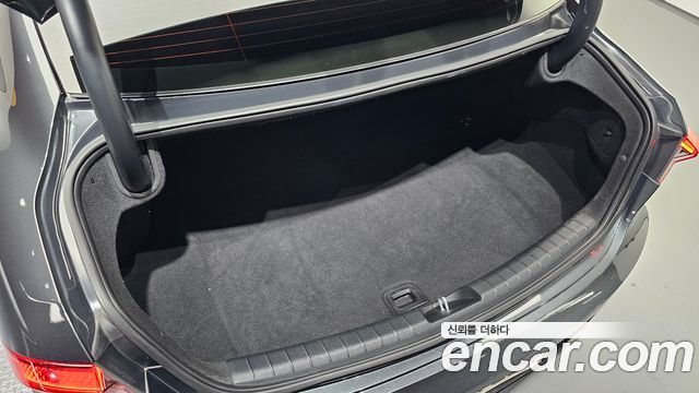 Hyundai Grandeur 2023 — photo 26