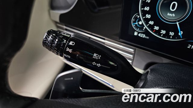 Hyundai Grandeur 2023 — photo 33