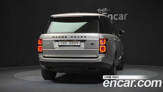 Land Rover Range Rover 2019 — photo 4