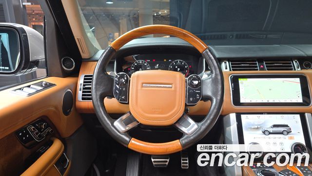 Land Rover Range Rover 2019 — photo 19