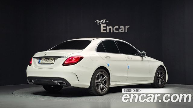 Mercedes-Benz C-Class 2021 — photo 2