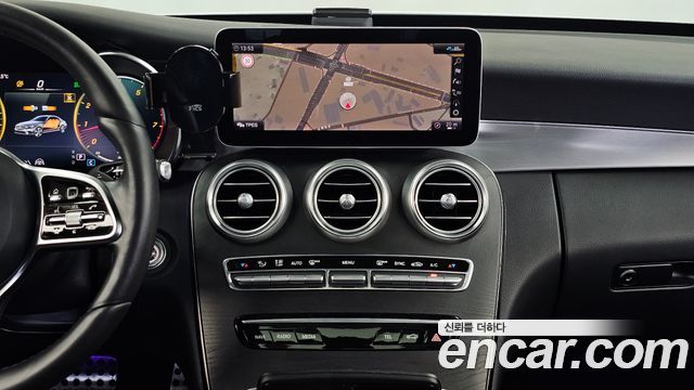 Mercedes-Benz C-Class 2021 — photo 20