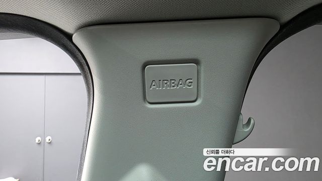 Land Rover Discovery Sport 2018 — photo 31