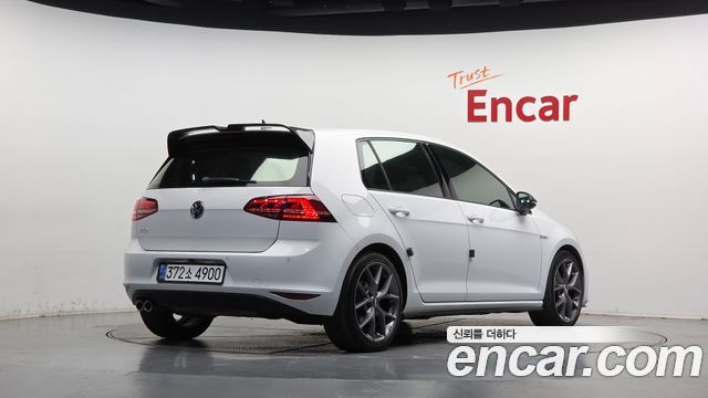 Volkswagen Golf 2016 — photo 2