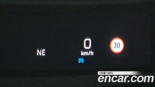 Mercedes-Benz CLS-Class 2020 — photo 30