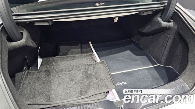 Mercedes-Benz CLS-Class 2020 — photo 35