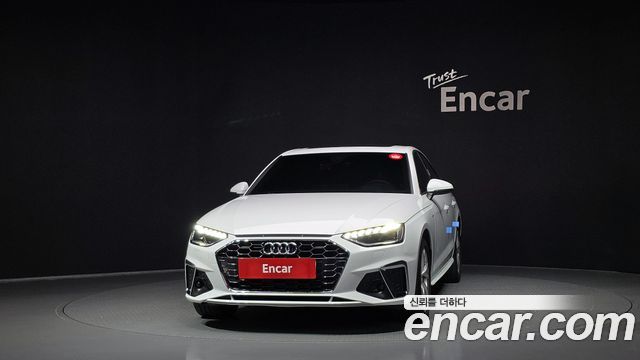 Audi A4 2021 — photo 3