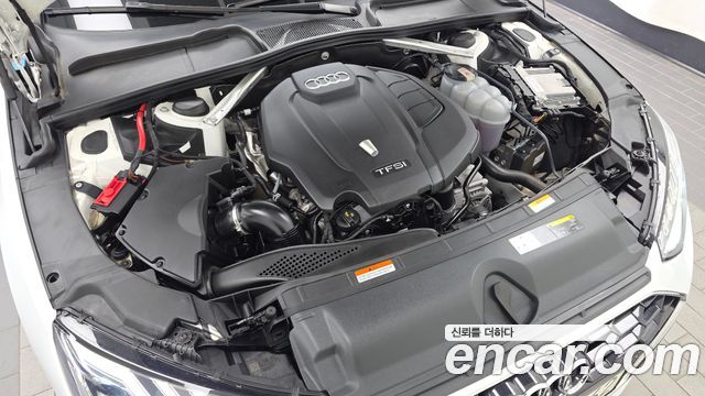Audi A4 2021 — photo 6