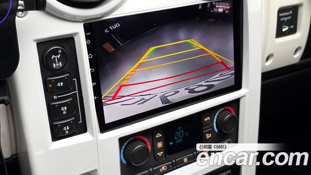 Hummer H2 2005 — photo 13