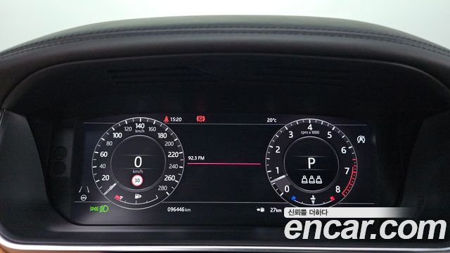 Land Rover Range Rover 2021 — photo 11