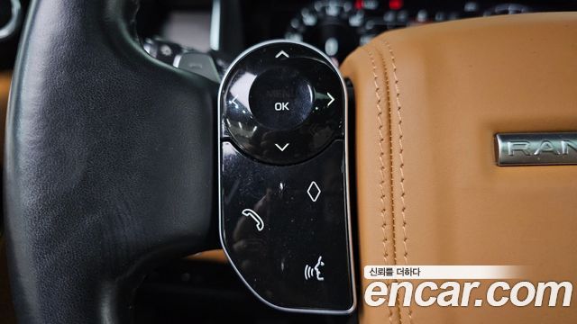 Land Rover Range Rover 2021 — photo 32