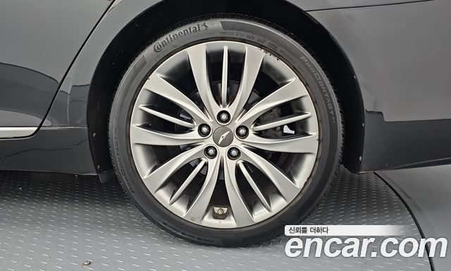 Genesis G80 2018 — photo 7