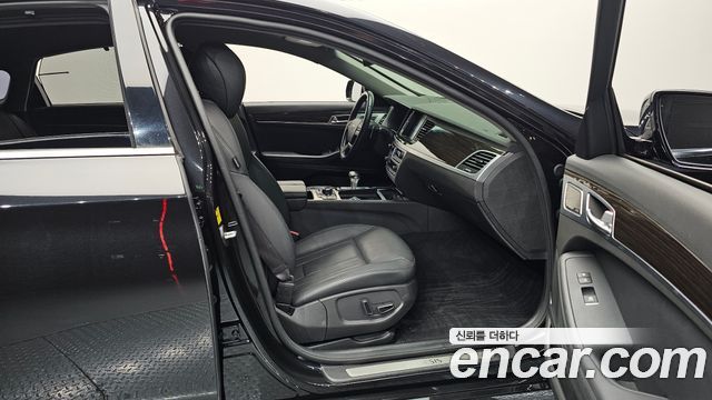 Genesis G80 2018 — photo 16