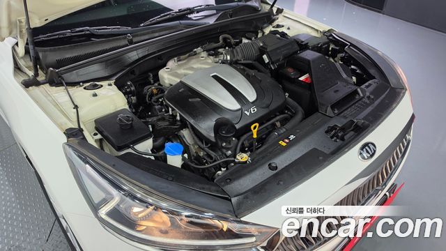 Kia K7 2018 — photo 6