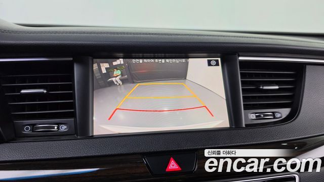 Kia K7 2018 — photo 14