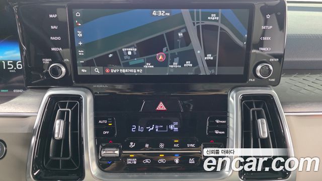 Kia Sorento 2021 — photo 30