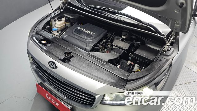 Kia Canival 2016 — photo 6