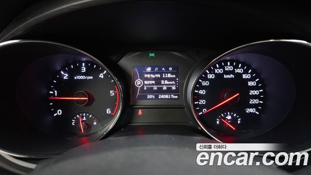 Kia Canival 2016 — photo 8