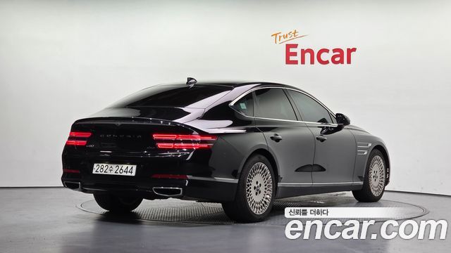 Genesis G80 2022 — photo 2