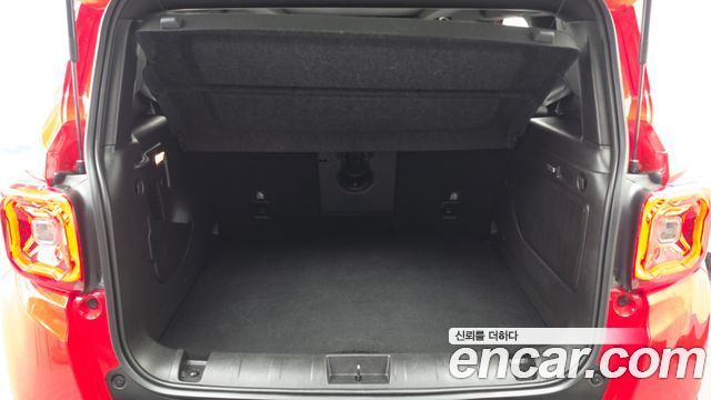 Jeep Renegade 2021 — photo 26