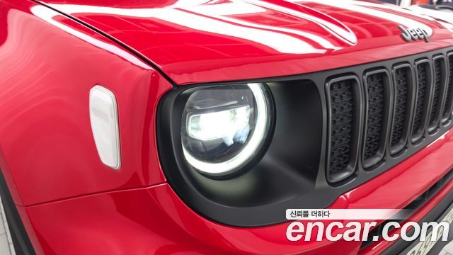 Jeep Renegade 2021 — photo 8