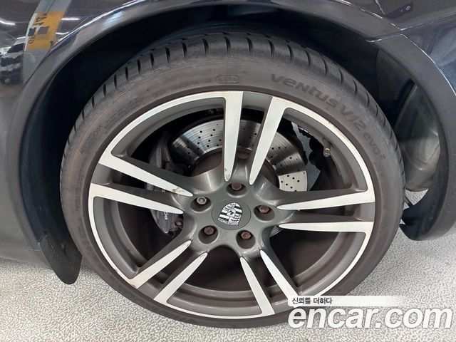 Porsche 911 2012 — photo 16