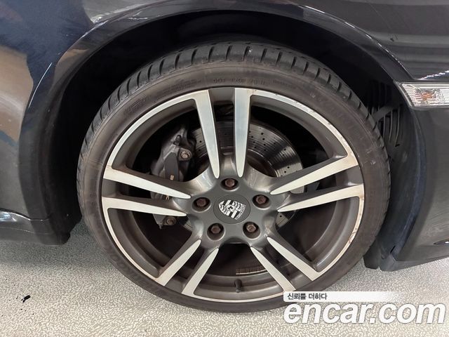 Porsche 911 2012 — photo 18