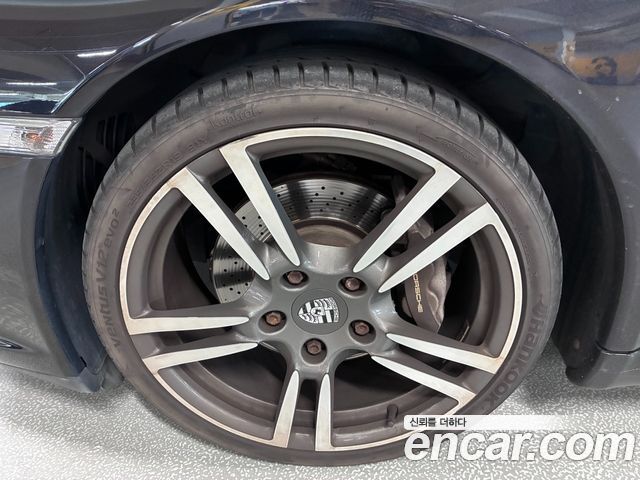 Porsche 911 2012 — photo 19