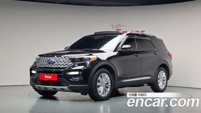 Ford Explorer 2021 — photo 1